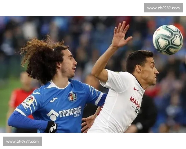 足球比赛全网直播盛宴开启激情对决新时代热血狂欢之夜震撼来袭燃 - 副本 (3)