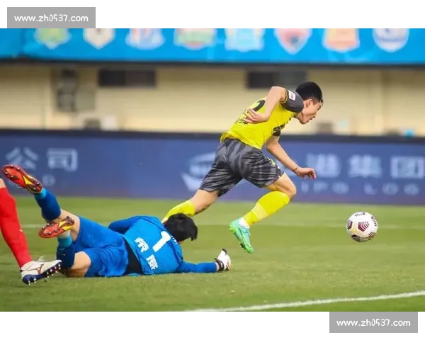 全场激烈比拼瞬息万变精彩瞬间回顾与战术解析 - 副本 全场激烈比拼瞬息万变精彩瞬间回顾与战术解析 - 副本